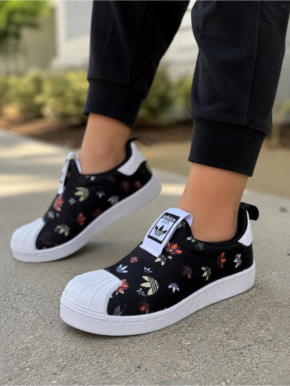 Adidas Kids Superstar 360 Low Repeat Logo - Black - GX1868  Size 13K
